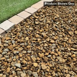 20mm Ironstone Chippings Shown Dry